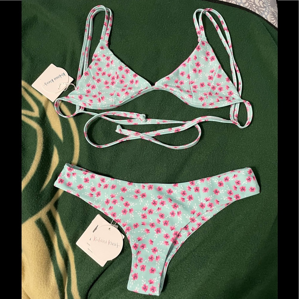Kulani Kinis Bikini